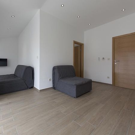 Apartments Villa Klara 巴什卡沃达 外观 照片