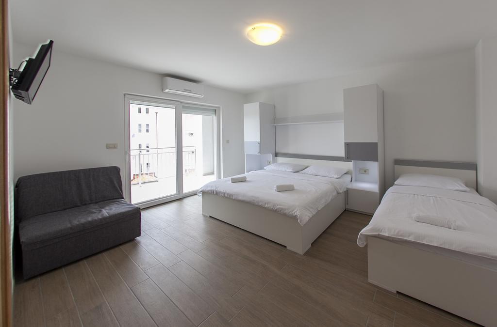 Apartments Villa Klara 巴什卡沃达 外观 照片