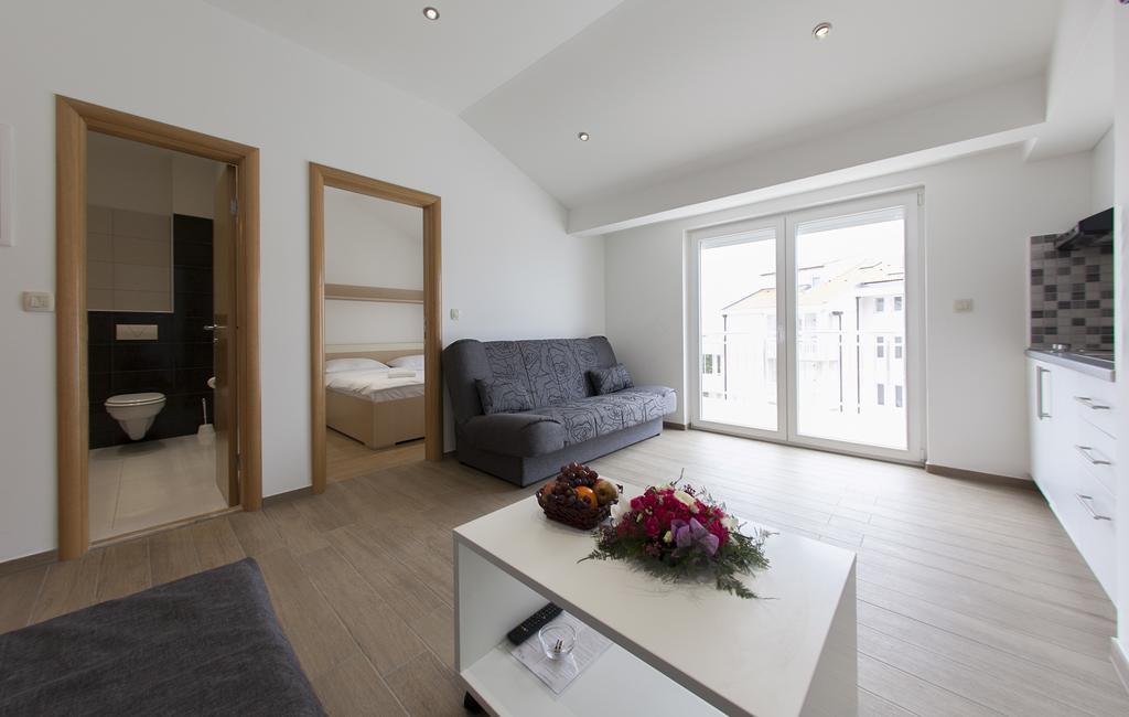 Apartments Villa Klara 巴什卡沃达 外观 照片