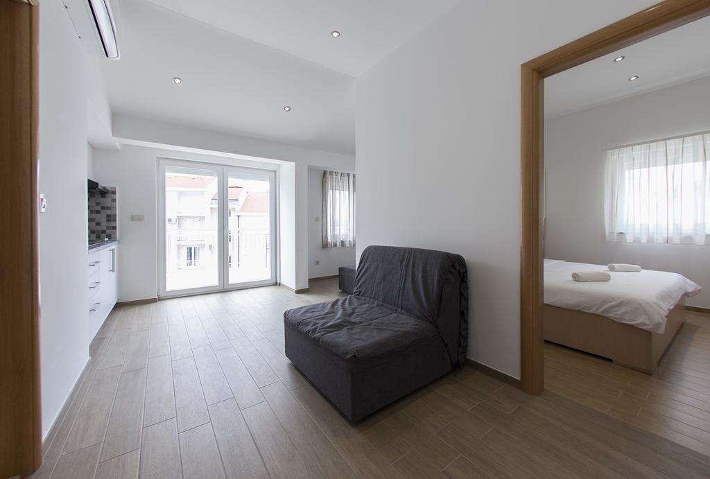 Apartments Villa Klara 巴什卡沃达 外观 照片